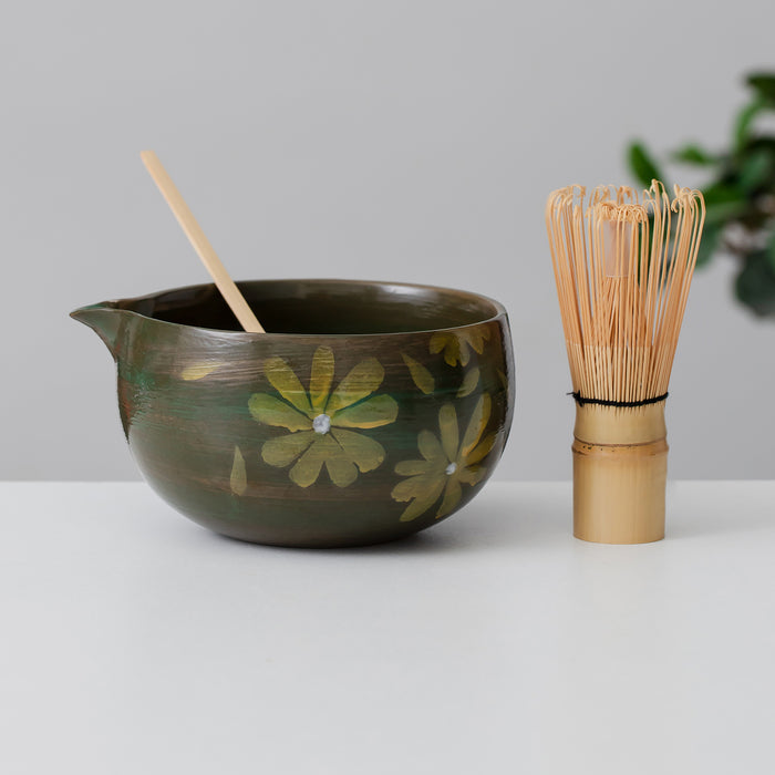 Daisy Ceramic Matcha Set with Bowl and Chasen Holder