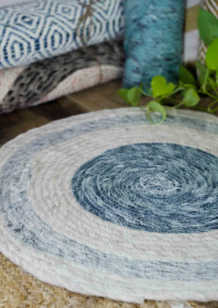 Eco-Chic Floors: Sustainable Style with Woolen Rugs