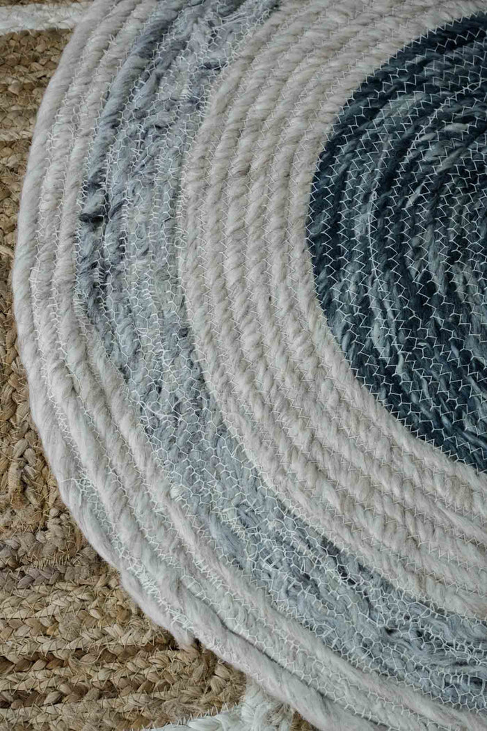 Eco-Chic Floors: Sustainable Style with Woolen Rugs