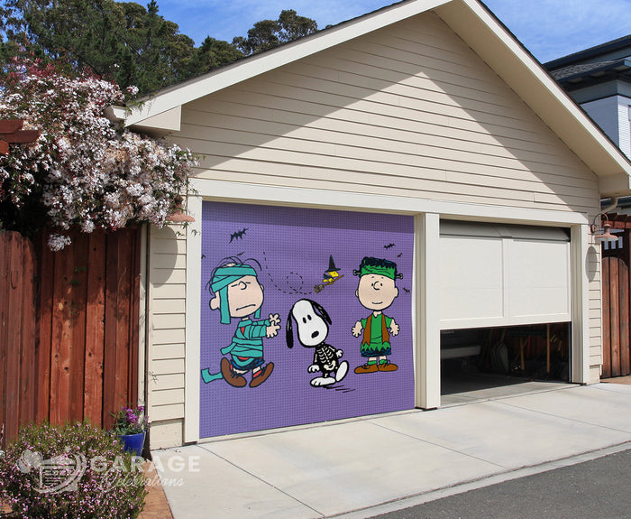 Ghoulin' Around | 1-Car Peanuts® Garage Door Cover