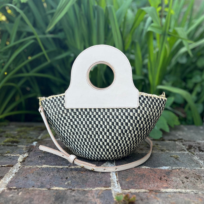 Handheld Basket Natural
