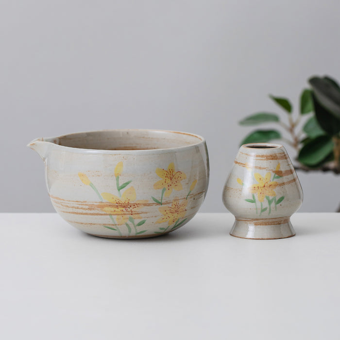 Lily Ceramic Matcha Set with Bowl and Chasen Holder