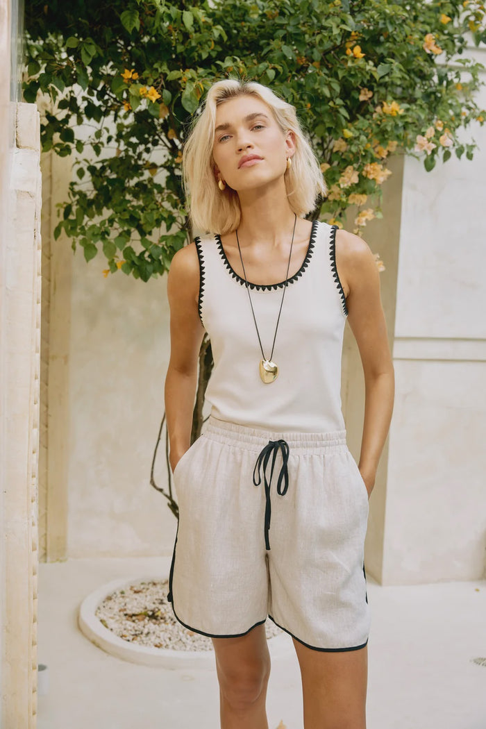 Maris Splice Short  Tusk / Black