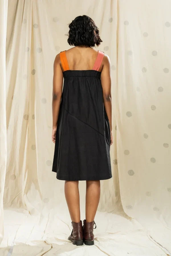 Stylized Panel-Black Solid Sleeveless Dress